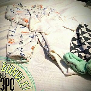 💣2/$15💣 Cute nb bundle!